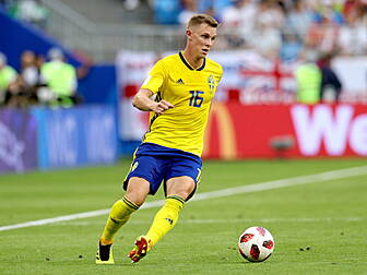 Newcastle sign Swedish interna...